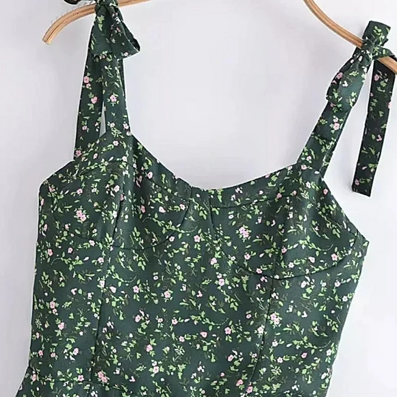 Green Floral Sweetheart Neck Chiffon Dress with Ribbon Straps - Picture 6 of 16